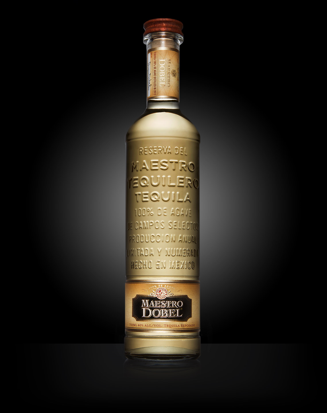 Текст виски текила. Маэстро Добель текила. Tequila Maestro Dobel 50. Виски текила. Пиво Репосадо.